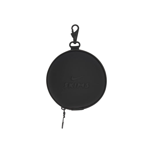 NikeSKIMS ACCESSORIES HARDSHELL ROUND CASE | OBSIDIAN
