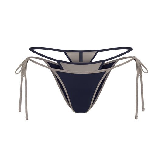 SIGNATURE SWIM LAYERED TIE SIDE BIKINI BOTTOM | NAVY CONTRAST