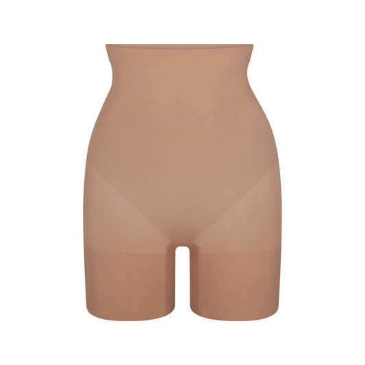 SHEER SEAMLESS HIGH-WAISTED MID THIGH SHORT | SIENNA