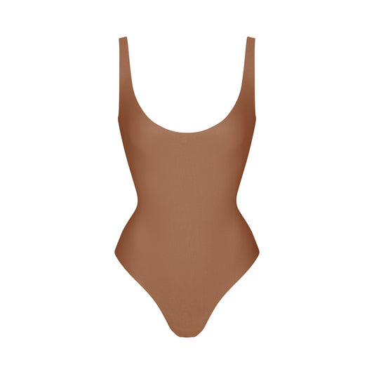 SKIMS BODY SCOOP LOW BACK THONG BODYSUIT | JASPER