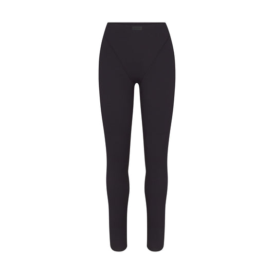 NikeSKIMS MATTE V-LINE 26" LEGGING | OBSIDIAN