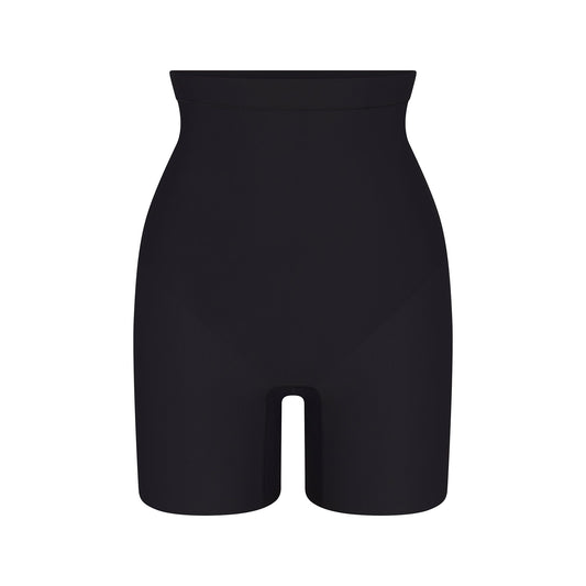SKIMS BODY CORE SCULPT MID RISE SHORT | ONYX