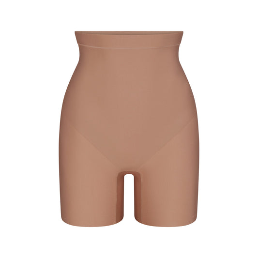 SKIMS BODY CORE SCULPT MID RISE SHORT | SIENNA