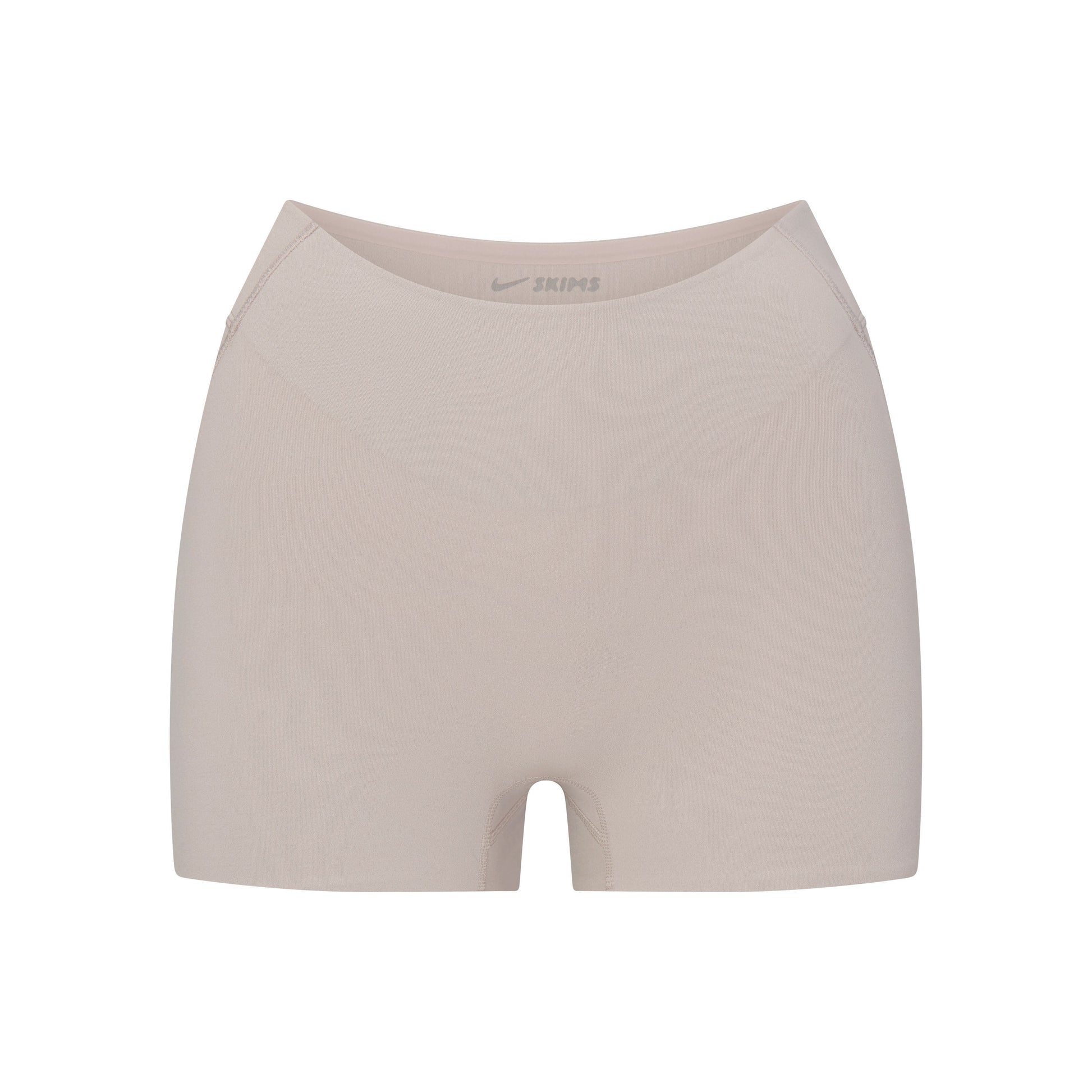 NikeSKIMS STUDIO STRETCH DIPPED 2" SHORT | LINEN