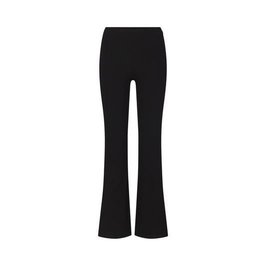 THE ESSENTIAL COLLECTION HIGH-WAISTED CROPPED KICK FLARE PANT | OBSIDIAN