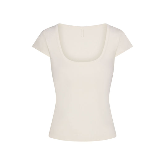REFINED KNIT SCOOP NECK TOP | EGRET