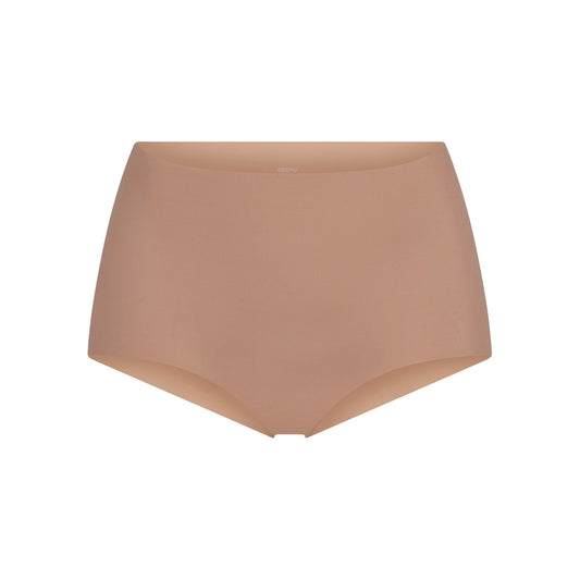 NAKED BOY SHORT | SIENNA