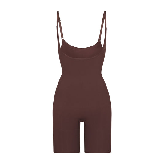 SEAMLESS SCULPT BUTT LIFTING OPEN BUST BODYSUIT | COCOA
